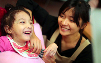 富邦文教基金會-重症孩童居家眼動課程