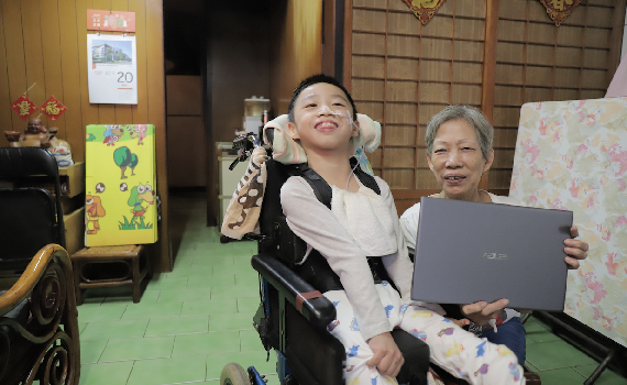 用Eye看見重度身障孩童的聲音-華碩文教基金會數位培育計畫