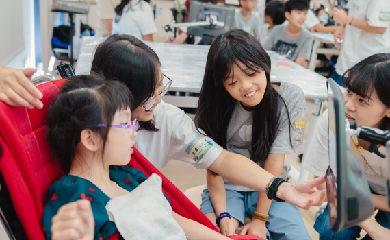 用小小雙眼，綻放共融目光！目目非營利 X 好好星球文化基金會 酷童實驗所